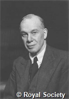Comrie L J, GA Russell 3936.jpg