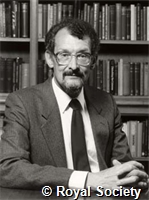Crowther R A, IM001011.jpg