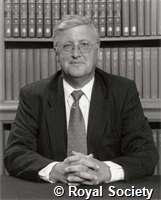 Ewins D J, IM006283.jpg