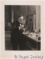Pasteur L, IM007119.jpg